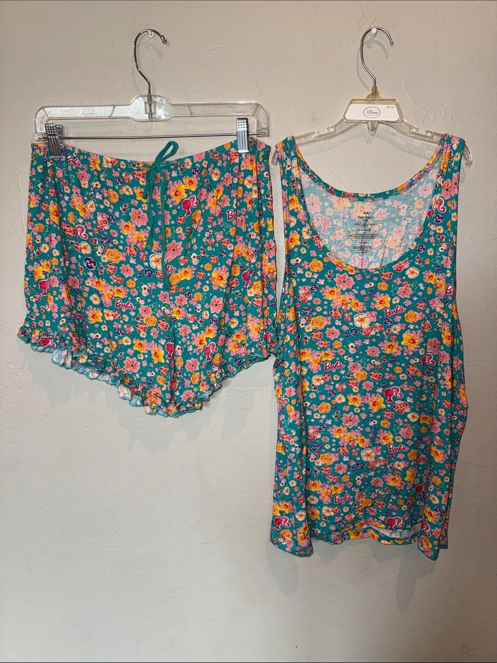Posh Peanut Malibu Barbie Women’s PJ set L, GUC